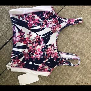 Vasha Midi Sports Bra